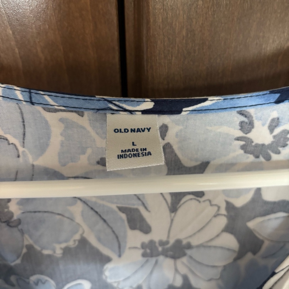 Old Navy Waist-Defined Wrap-Front Dress Size L Blue Watercolor Floral - Picture 5 of 5